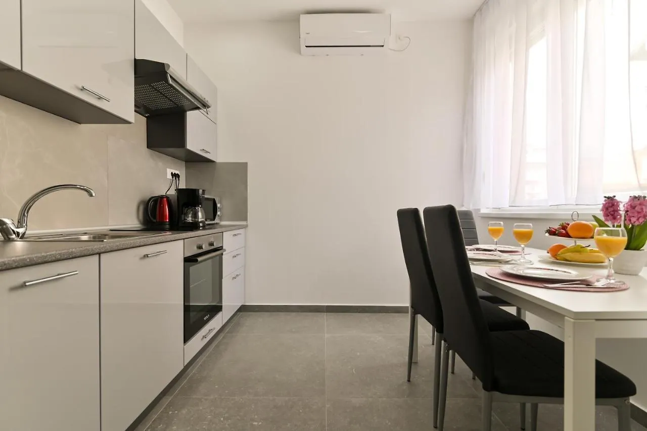 Apartmani Castrum Kastela Croatia