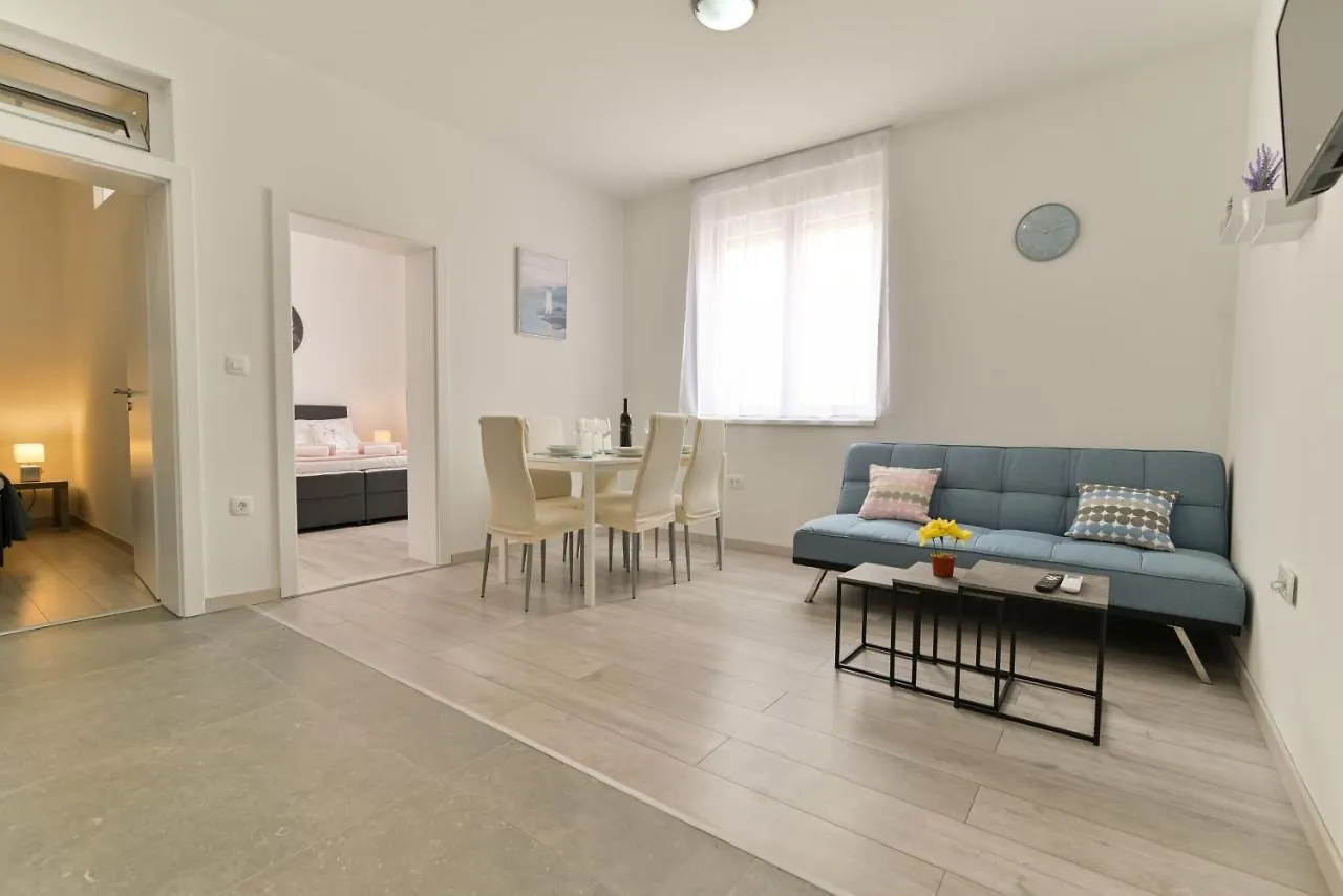 Appartement Apartmani Castrum Kaštela Croatie